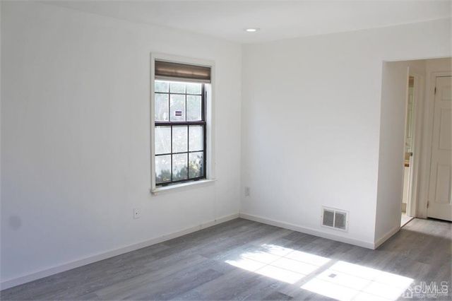 1003 Woodhaven Drive, Edison, NJ 08817