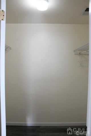 1003 Woodhaven Drive, Edison, NJ 08817