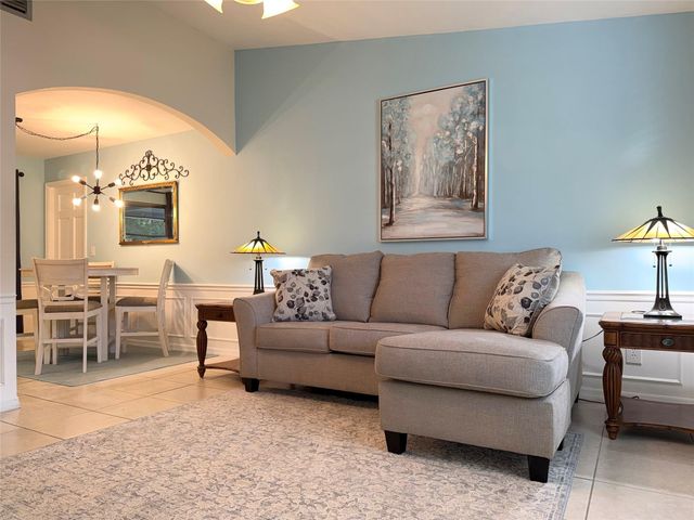 2431 4th Place, Vero Beach, FL 32962