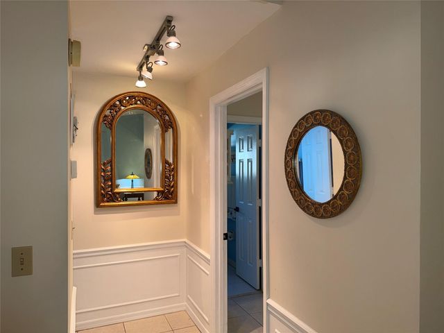 2431 4th Place, Vero Beach, FL 32962