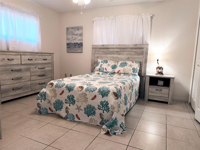 2431 4th Place, Vero Beach, FL 32962