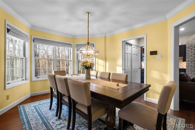 840 Angleterre Drive, Creve Coeur, MO 63141