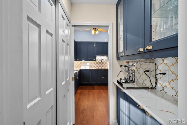 840 Angleterre Drive, Creve Coeur, MO 63141