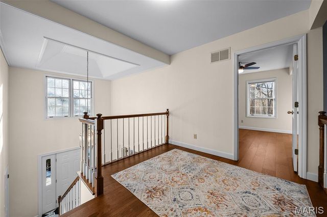 840 Angleterre Drive, Creve Coeur, MO 63141