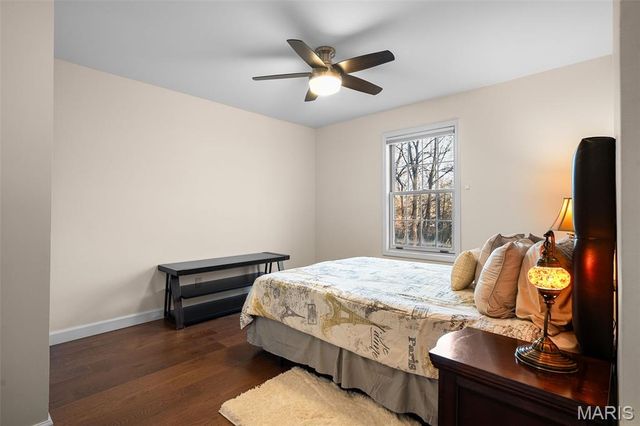 840 Angleterre Drive, Creve Coeur, MO 63141