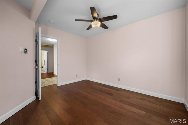 840 Angleterre Drive, Creve Coeur, MO 63141