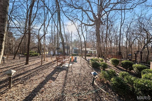 840 Angleterre Drive, Creve Coeur, MO 63141