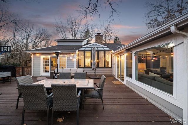 840 Angleterre Drive, Creve Coeur, MO 63141