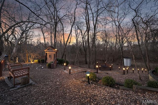 840 Angleterre Drive, Creve Coeur, MO 63141