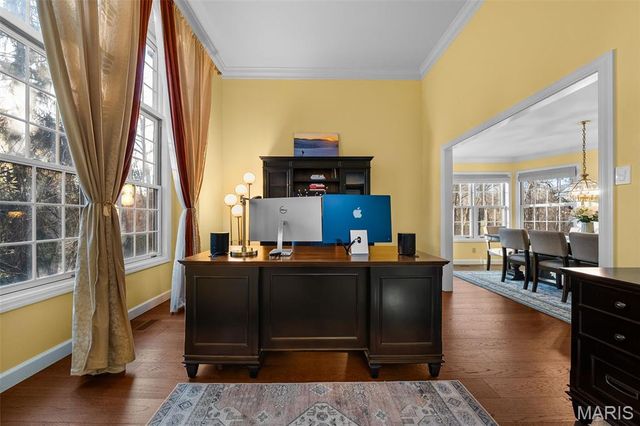 840 Angleterre Drive, Creve Coeur, MO 63141