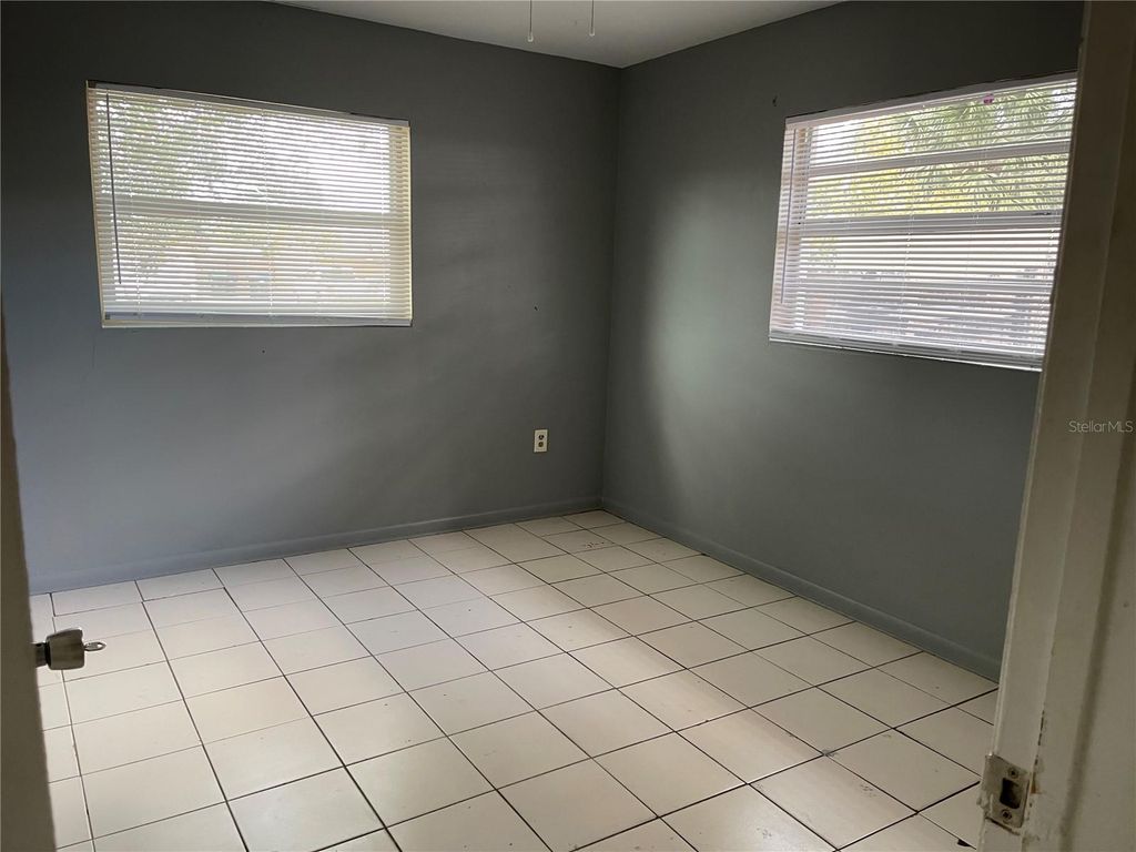 Image 7 of property listing at 4846 BETTY SUE TERRACE, Orlando, FL 32808