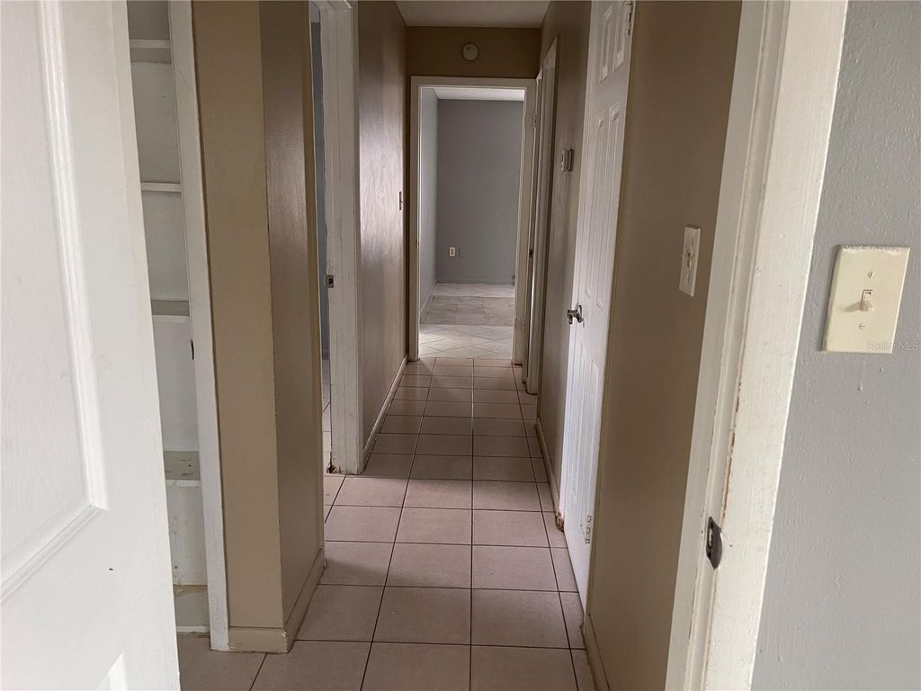 Image 9 of property listing at 4846 BETTY SUE TERRACE, Orlando, FL 32808