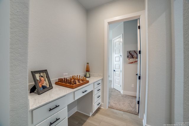 171 Raven, Castroville, TX 78009