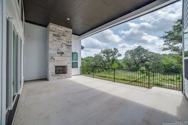 171 Raven, Castroville, TX 78009