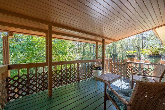 1813 John Smith Road E, Blairsville, GA 30512