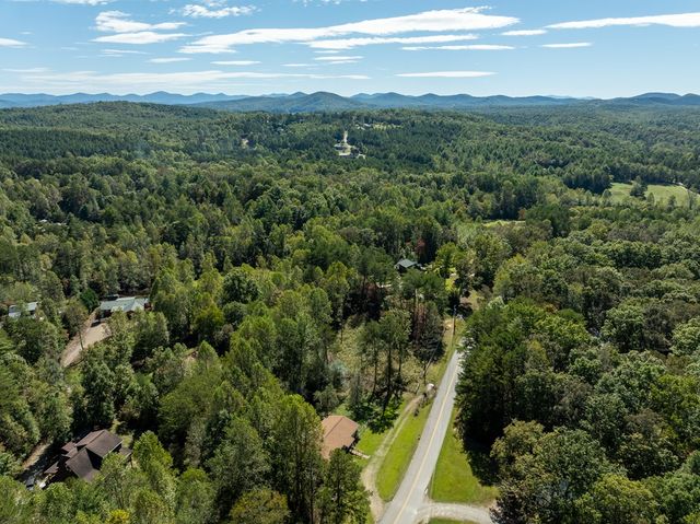 1813 John Smith Road E, Blairsville, GA 30512