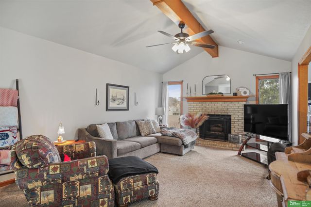 1874 N 153rd Plaza, Omaha, NE 68154