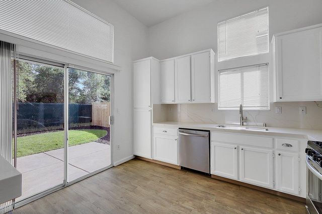 2068 Beatty Way, Roseville, CA 95747