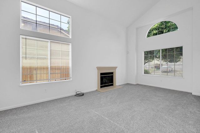 2068 Beatty Way, Roseville, CA 95747