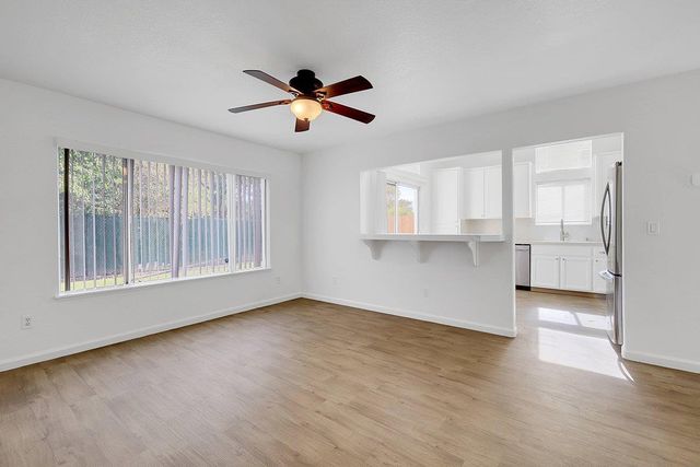 2068 Beatty Way, Roseville, CA 95747