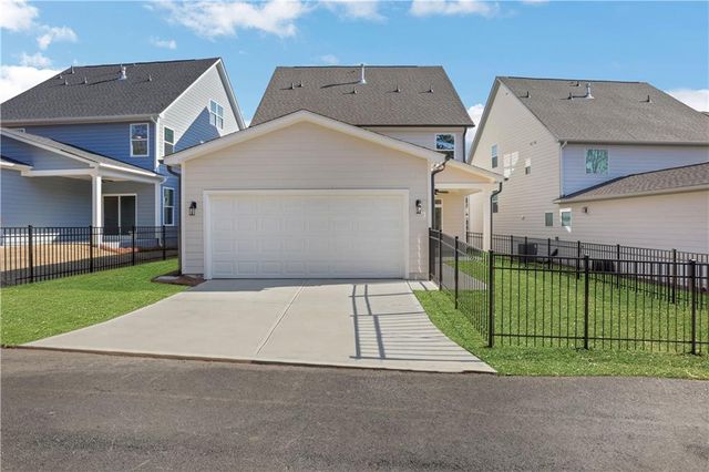 131 Marble Tree Way, Ball Ground, GA 30107