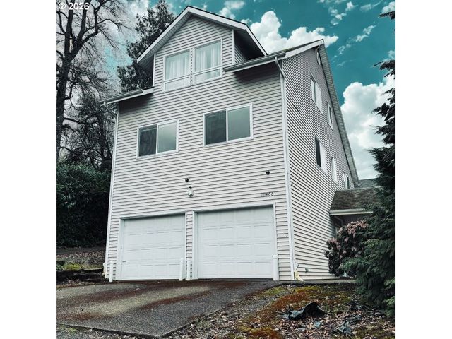 10406 Ne FARGO St, Portland, OR 97220