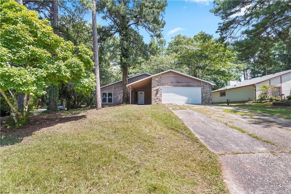391 Park Ridge Circle, Riverdale, GA 30274