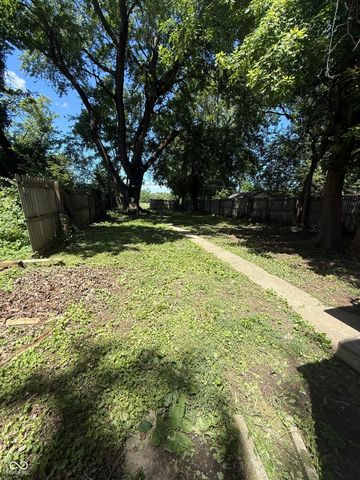 1916 N Colorado Avenue, Indianapolis, IN 46218