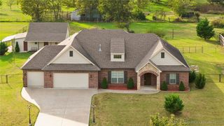 20750 S Oqeche Street, Claremore, OK 74019