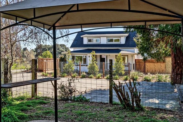 2526 Mattison Lane, Santa Cruz, CA 95062