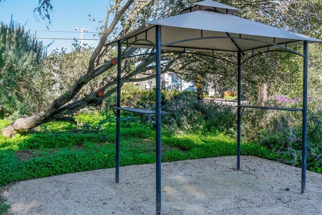 2526 Mattison Lane, Santa Cruz, CA 95062