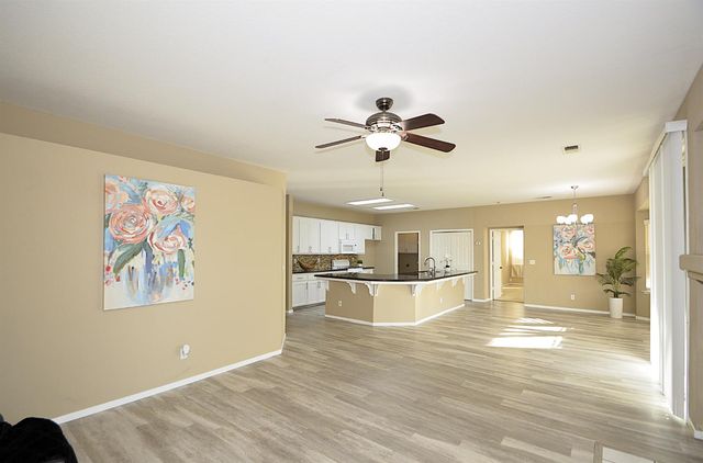 1133 Cousins Court, Lemoore, CA 93245