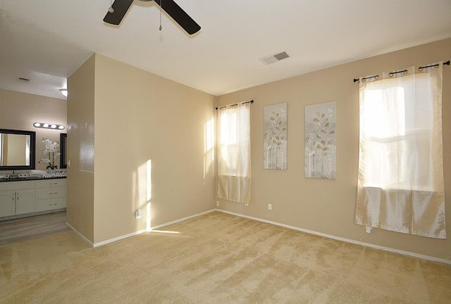 1133 Cousins Court, Lemoore, CA 93245