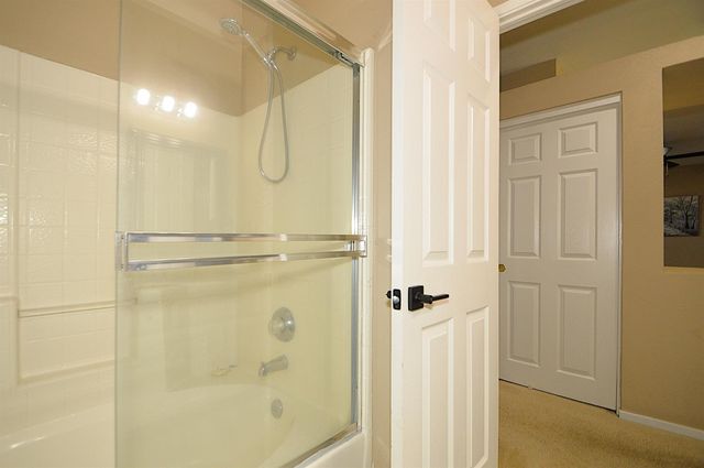 1133 Cousins Court, Lemoore, CA 93245