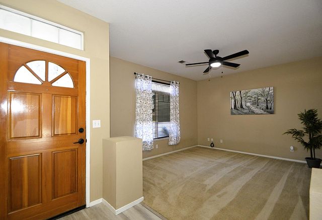 1133 Cousins Court, Lemoore, CA 93245