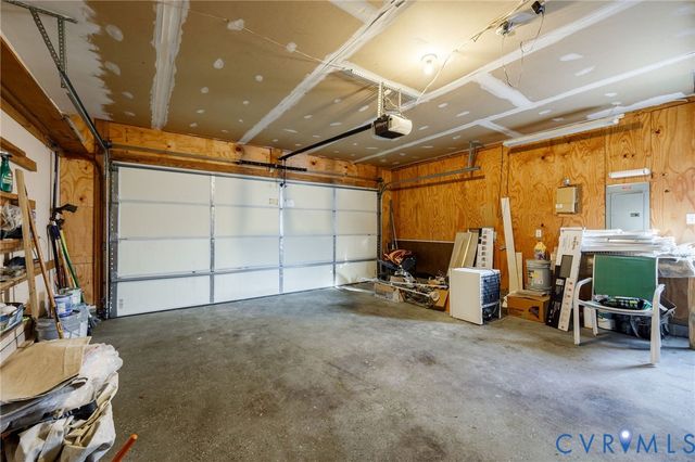 10624 Runnymeade Dr, Henrico, VA 23059