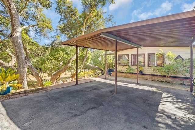 17617 Pond Derosa 29, Salinas, CA 93907