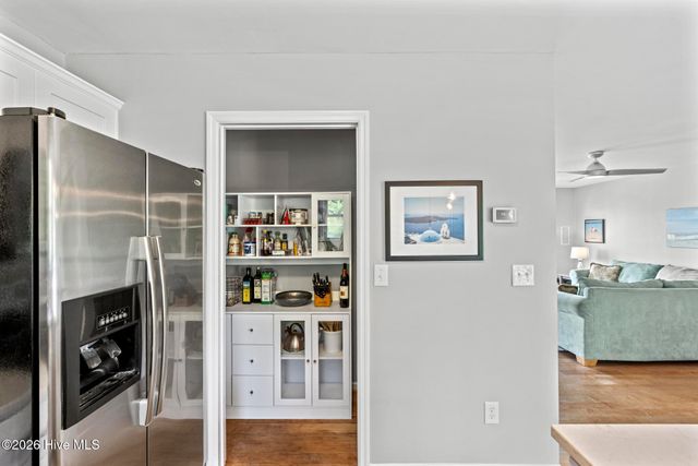 104 Sunset Court, Surf City, NC 28445