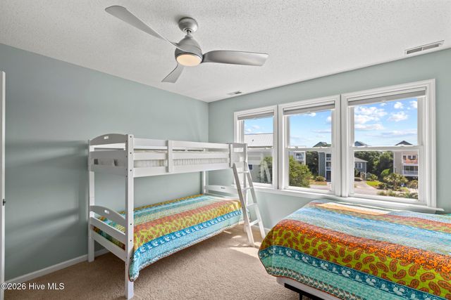 104 Sunset Court, Surf City, NC 28445