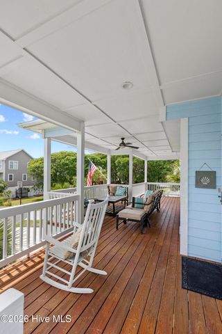 104 Sunset Court, Surf City, NC 28445