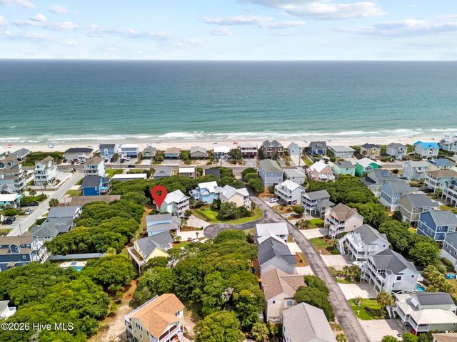 104 Sunset Court, Surf City, NC 28445