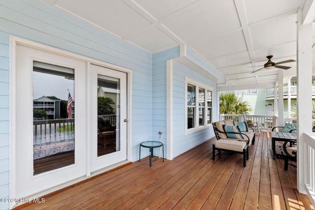 104 Sunset Court, Surf City, NC 28445