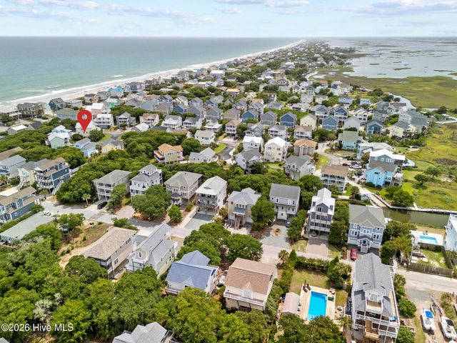 104 Sunset Court, Surf City, NC 28445