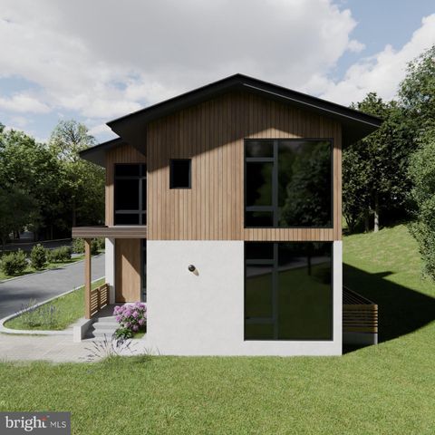 1844 PRIMROSE RD NW, Washington, DC 20012