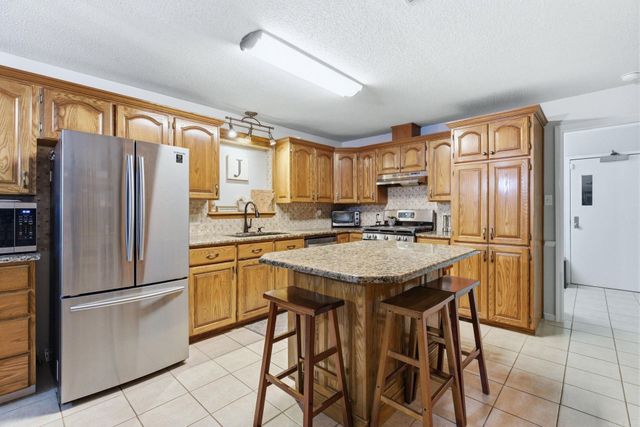 11901 Samples Road, Alexander, AR 72002