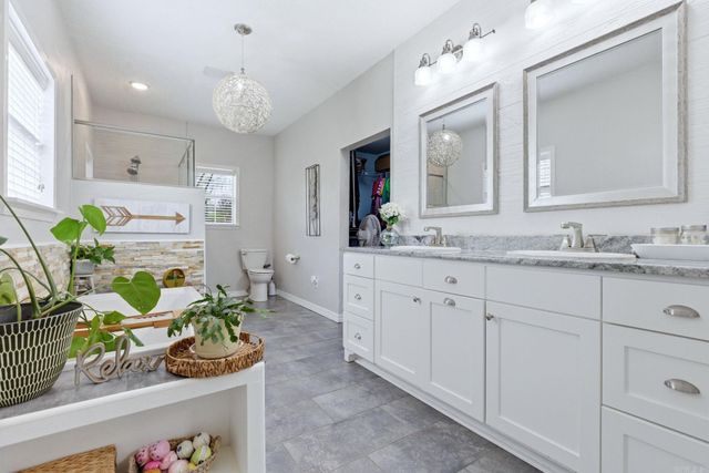 11901 Samples Road, Alexander, AR 72002