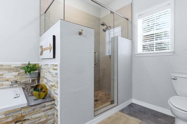 11901 Samples Road, Alexander, AR 72002