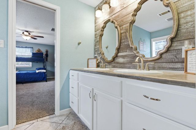 11901 Samples Road, Alexander, AR 72002