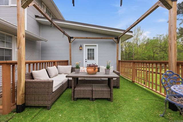 11901 Samples Road, Alexander, AR 72002