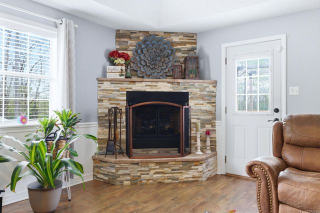 11901 Samples Road, Alexander, AR 72002